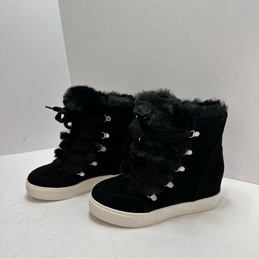 Wharton Women’s Black Suede Lace Up Wedges Upper Faux Fur Lining